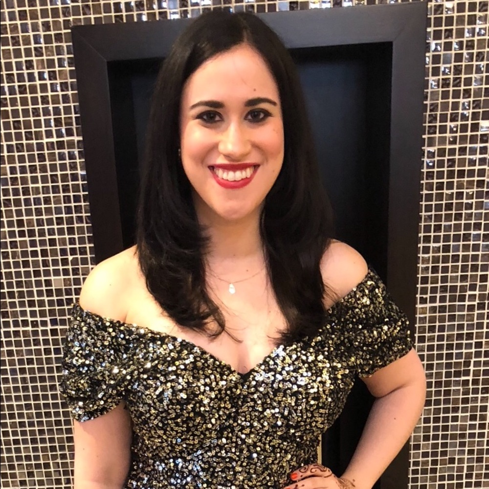 Meet your Posher, Emily